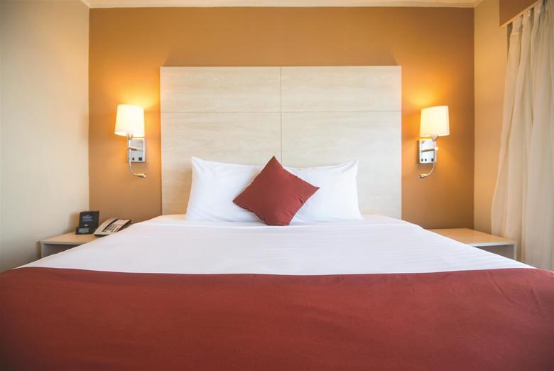 Hotel Best Western Plus Condado Palm Inn & Suites