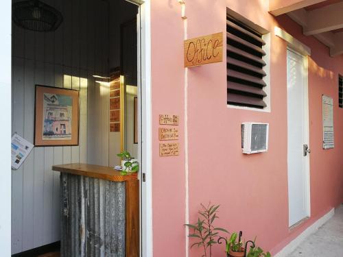 Island Time Hostel