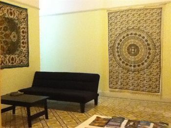 Hostal The Palace Hostel