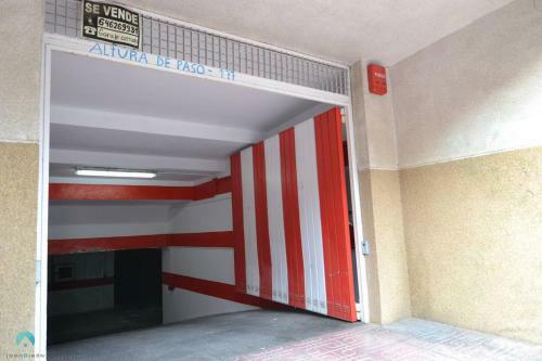 2 Bedroom Full Refurbished Beach Pool Apartment