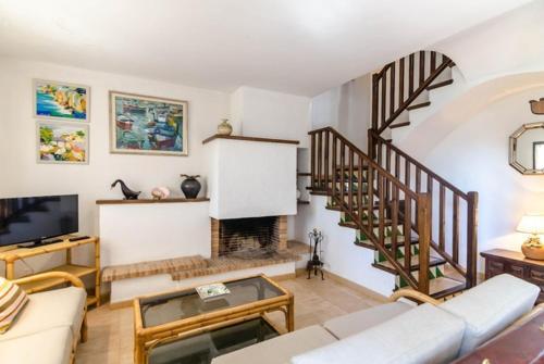 Sant Eloi Villa Sleeps 6 Pool