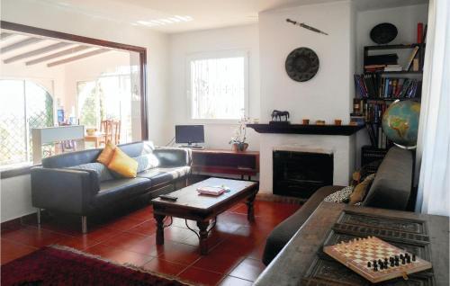 Three-bedroom Holiday Home In Tossa de Mar