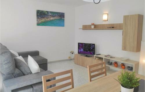 Two-bedroom Apartment In Tossa de Mar