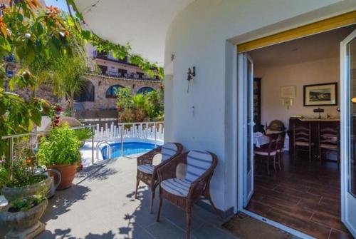 Tossa de Mar Villa Sleeps 8 Pool