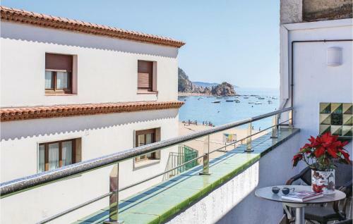 Three-bedroom Holiday Home In Tossa de Mar