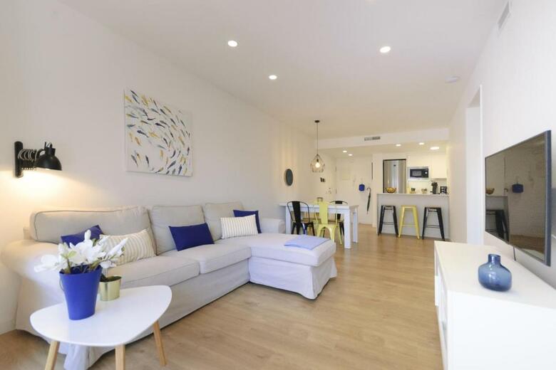 Lets Holidays Cozy Apartment With Terrace