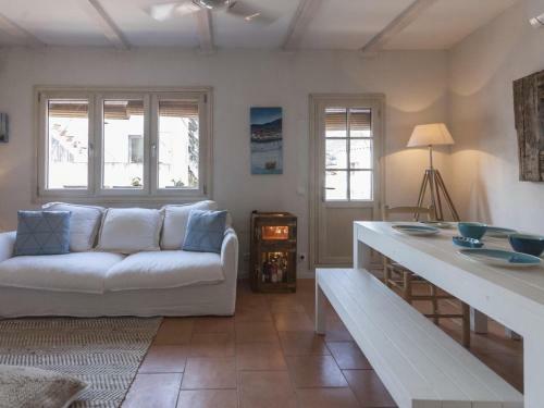 Villa Lets Holidays Charming Fisherman House With Terrace