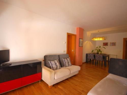Lets Holidays Fantastic Terrace Apartment