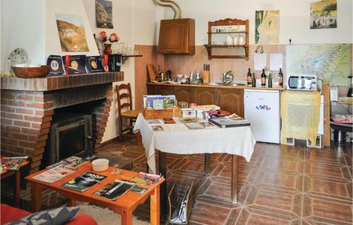 Two-bedroom Apartment In Trevelez