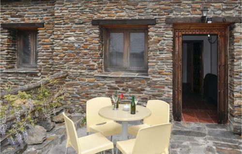 Two-bedroom Apartment In Trevelez