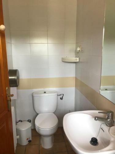 Hostal Entrerrobles