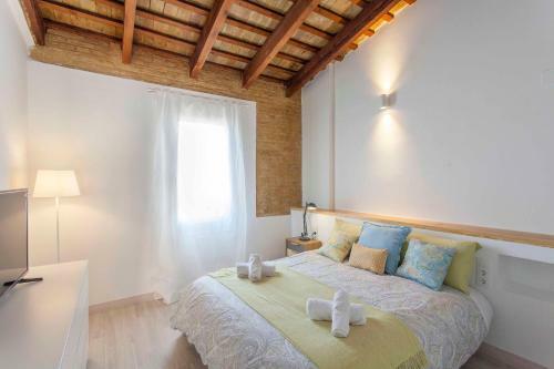 Apartup Port Avenue Attic