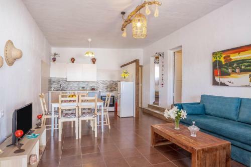 Casa Adonai