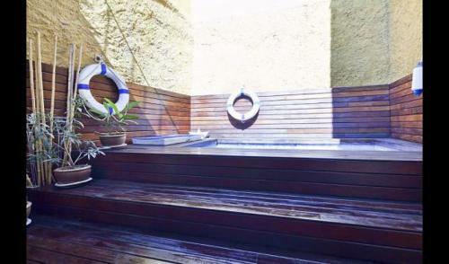 Ullastret Villa Sleeps 6 With Pool And Air Con