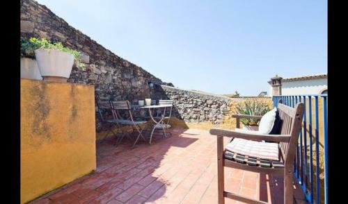 Ullastret Villa Sleeps 6 With Pool And Air Con