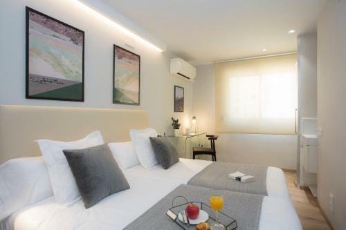 Hostal Palacios Rooms