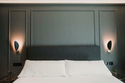 Hostal Reina 107 Beach Boutique