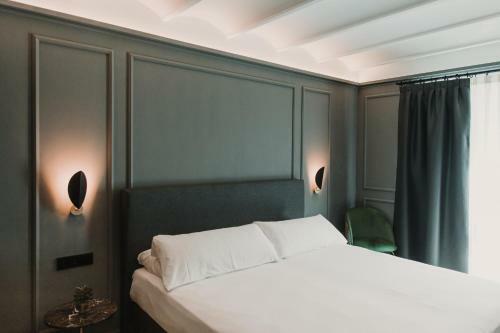 Hostal Reina 107 Beach Boutique