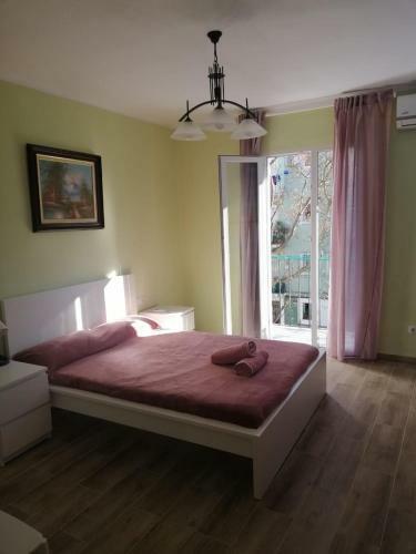 Apartament Cid Close To Metro And Park