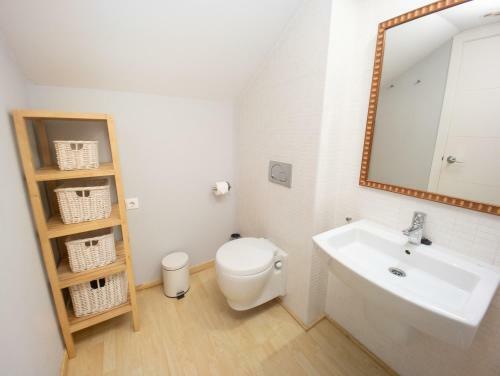 Valencia Beach Apartments 1