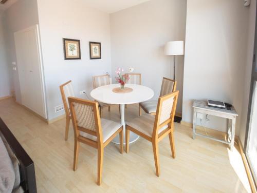 Valencia Beach Apartments 1