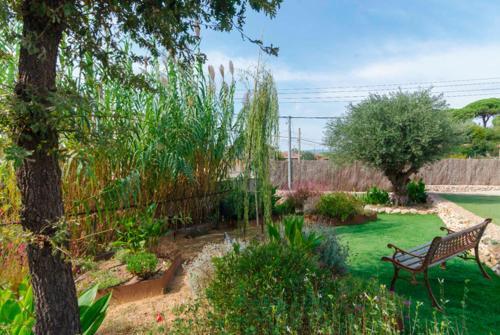 Vallcanera Villa Sleeps 8 Pool Wifi