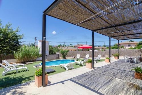 Vallcanera Villa Sleeps 8 Pool Wifi