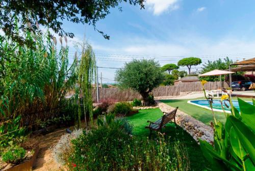 Vallcanera Villa Sleeps 8 Pool Wifi