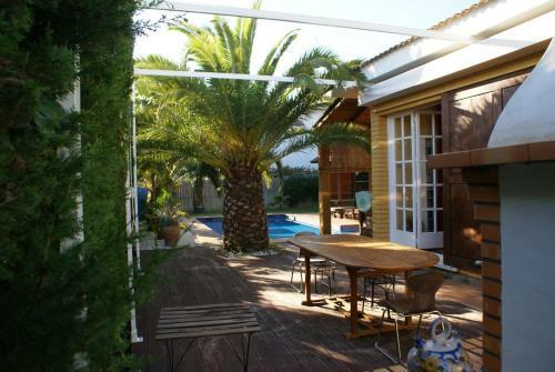 Lady Marian El Vendrell Villa Hutt-041075