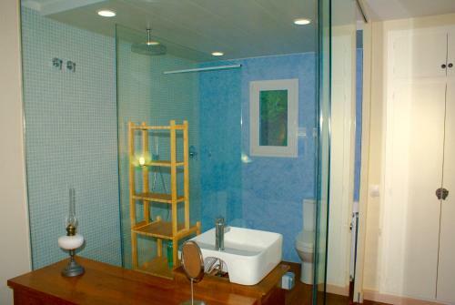 Lady Marian El Vendrell Villa Hutt-041075