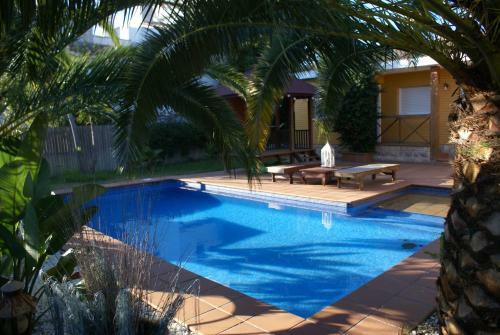 Lady Marian El Vendrell Villa Hutt-041075