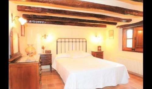 El Vendrell Villa Sleeps 34 With Pool And Air Con