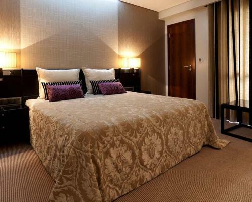 Cardal Hotel