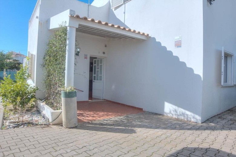Mccaigs Holiday Apartments