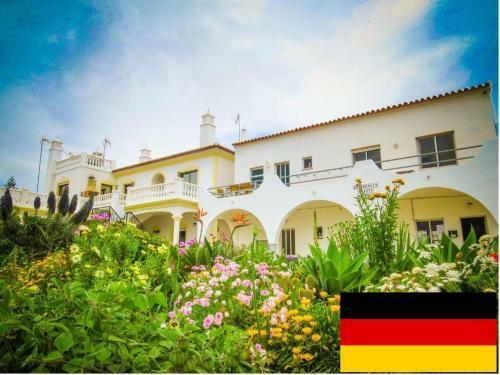 Hostal Residencia Quinta Do Po�o Guesthouse