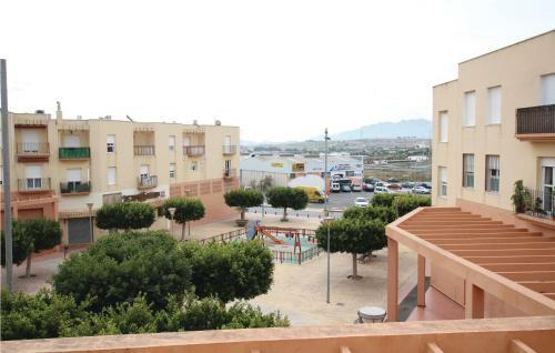 Three-bedroom Apartment In Vera