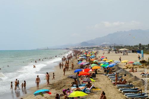 Ground Floor Apartment In Vera Playa, Private Patio, South Facing