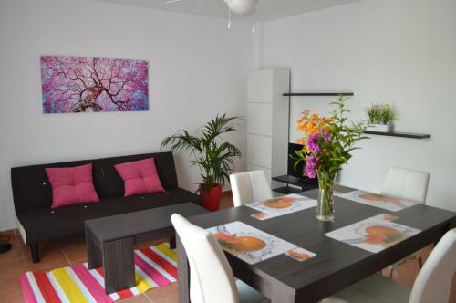Ground Floor Apartment With Kitchenette, Private Patio, South Facing