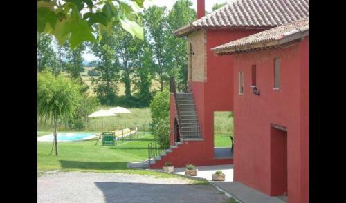Vic Villa Sleeps 14 With Pool
