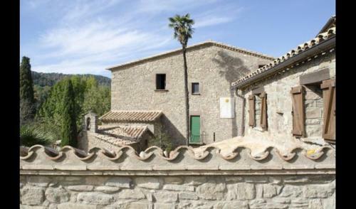 Vic Villa Sleeps 8 With Pool