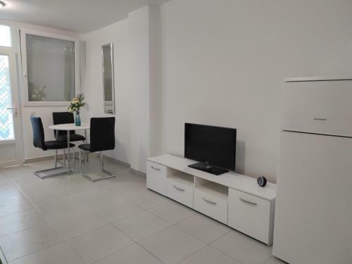 Apartamento Natsun Elcano Primera Linea de Playa