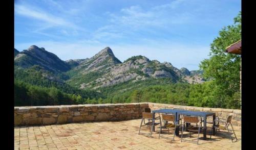 Vilada Villa Sleeps 15 With Pool