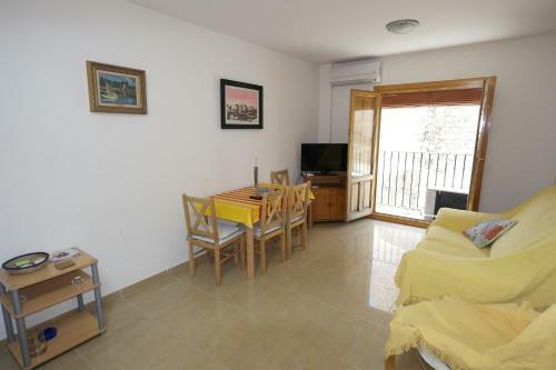 Mu, Apartamento Situada En La Muralla Del Casco Hist�rico