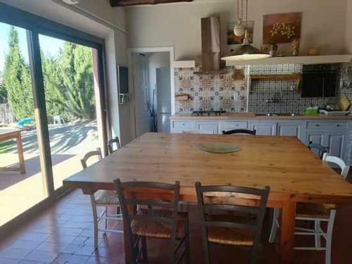 Casa Rural Alquiler �ntegro Cal Sisco Para 15 Personas