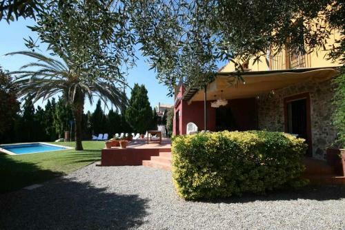 Casa Rural Alquiler �ntegro Cal Sisco Para 15 Personas