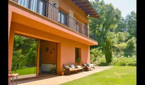 Viladrau Villa Sleeps 12 With Pool