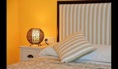 Villa In Vilaplana Sleeps 8 With Pool
