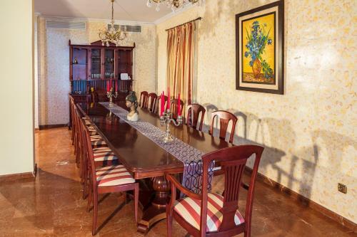 Villa Grande Del Aljarafe