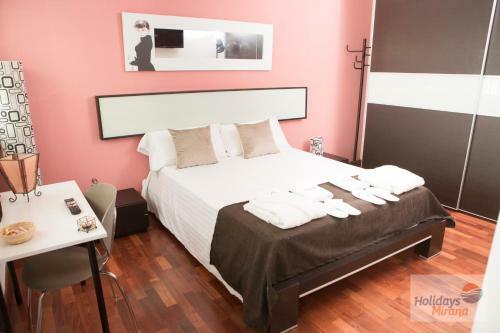 Hostal Holidays Mirana