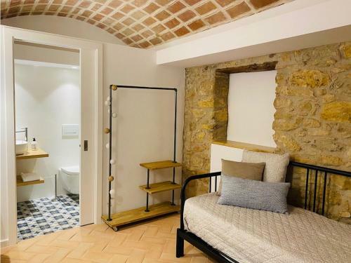 Charming Holiday Home In Vulpellac With Private Pool